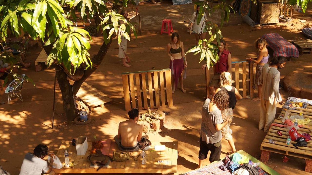 Namahstay Eco Hostel & Coworking & Art Community Space Arambol Exterior photo
